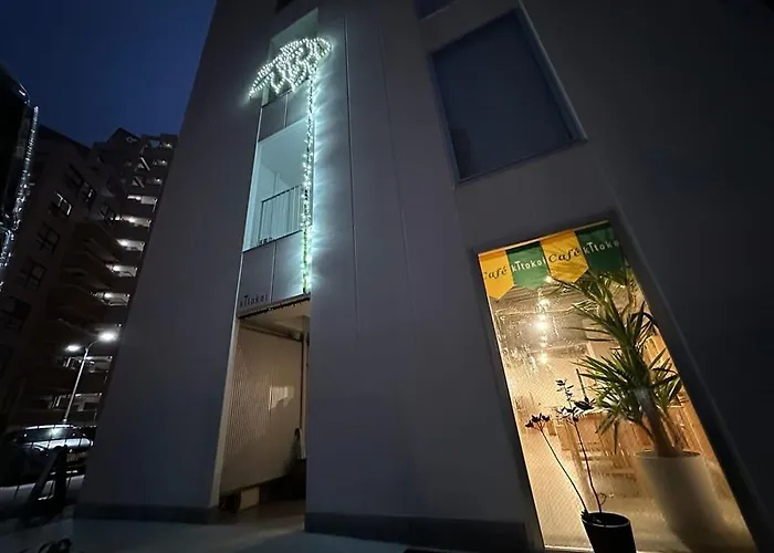 Bhotel Arts Dobashi - Cozy & Modern Studio Apt 5 Mins Walk To Peace Park