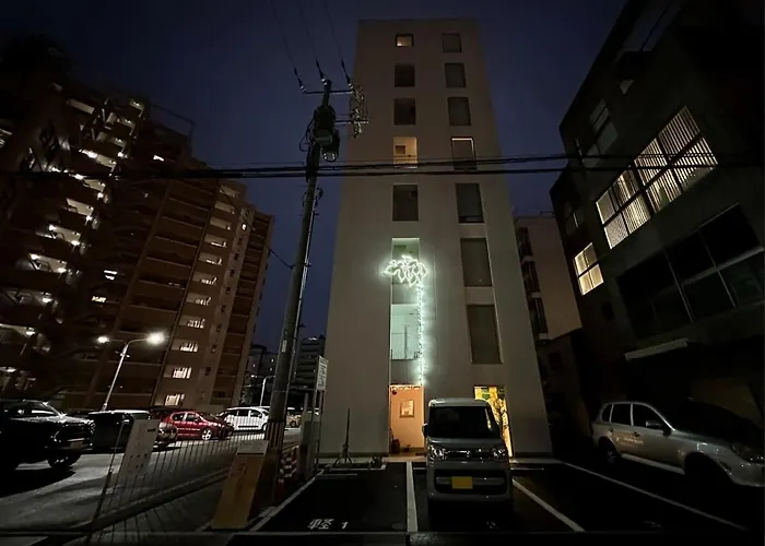 Bhotel Arts Dobashi - Cozy & Modern Studio Apt 5 Mins Walk To Peace Park