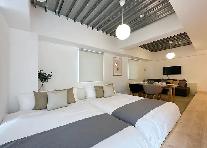 Bhotel Arts Dobashi - Cozy & Modern Studio Apt 5 Mins Walk To Peace Park